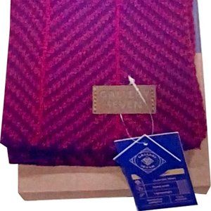 Gallery 7 scarf 75" x 12" New with tags